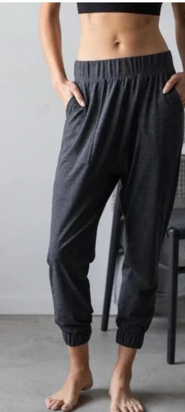 Lunya Restore Thermal Draped Jogger in Mellow Gray Heather Size Small NWOT